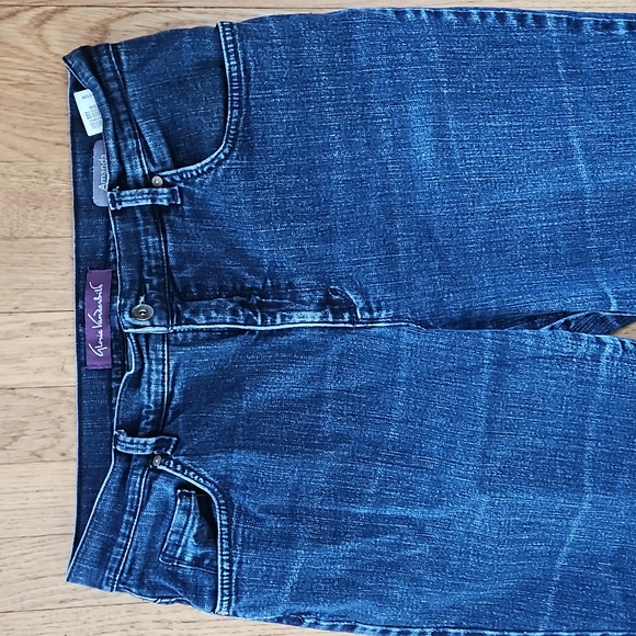 GV Gloria Vanderbilt Amanda jeans 14 Short - Picture 2 of 5